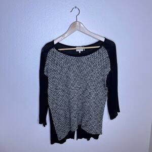 One Clothing Light Weight Black Patterned Sweater Medium